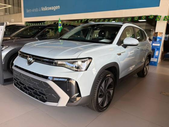 VOLKSWAGEN TAOS 1.4 250 TSI TOTAL FLEX COMFORTLINE AUTOMÁTICO